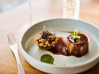 LES 3 DOMES restaurant picture