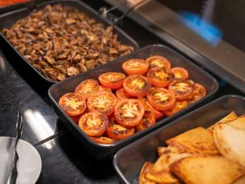 Gourmet Bar & Kitchen restaurant picture
