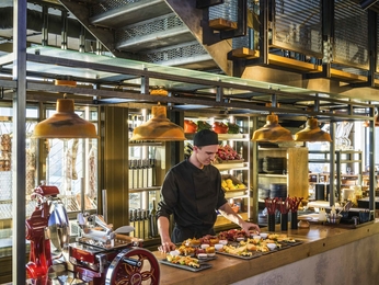 BOKAN 37 restaurant picture