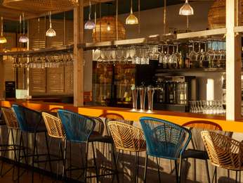 LES CABANES restaurant picture